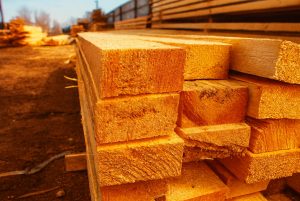 Брус обрезной хвойных пород (1-2 сорт) 100x200х6000мм